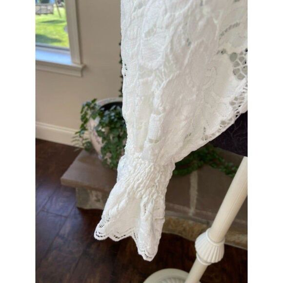 Free People Cream Lace Long Sleeve Shirt (NWT) SIZE MEDIUM - Picture 4 of 5
